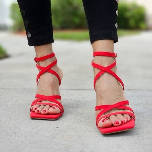 Womens Triple Straps Chunky Heels Sandals Red Color - Picture 4 of 5